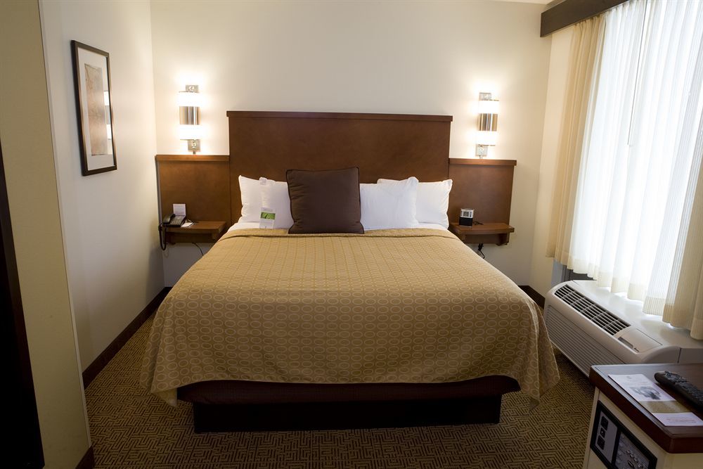 Hyatt Place Grand Rapids South 3*